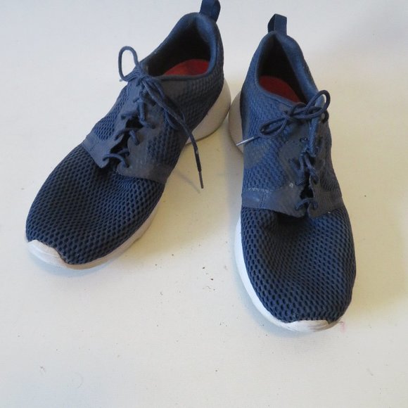 blue nike mesh shoes